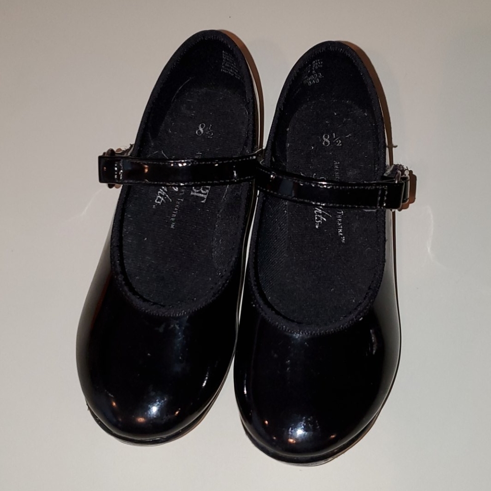 Tap shoes